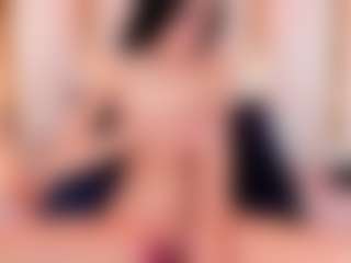 Ainoanoire's Live Sex Cam Show