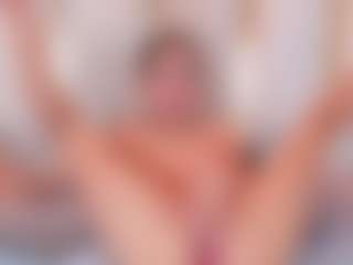 Ainoanoire's Live Sex Cam Show