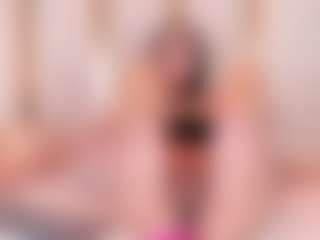 Ainoanoire's Live Sex Cam Show