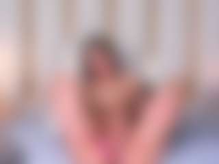 Ainoanoire's Live Sex Cam Show