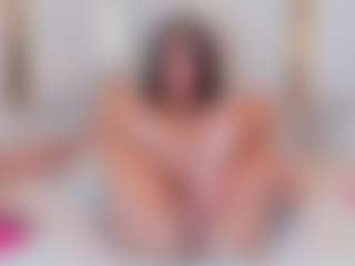 Ainoanoire's Live Sex Cam Show