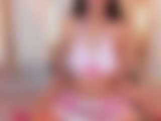 Ainoanoire's Live Sex Cam Show