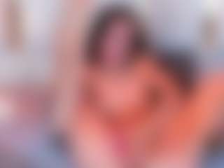 Ainoanoire's Live Sex Cam Show