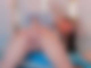 Ainoanoire's Live Sex Cam Show