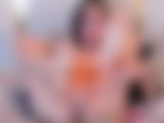 Ainoanoire's Live Sex Cam Show