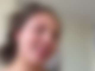 DanielaRous's Live Sex Cam Show