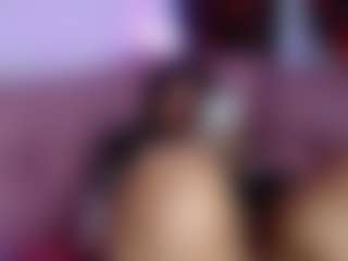 Live cam show with ladymooncs - Hazel Eyes on TastyBlacksLive