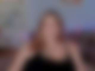Live cam show with Foxy - Spoiled on CamClone