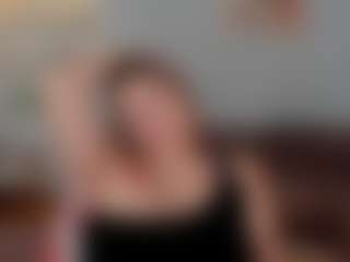 Live cam show with Foxy - Spank Red Hair on liverealitysex.com