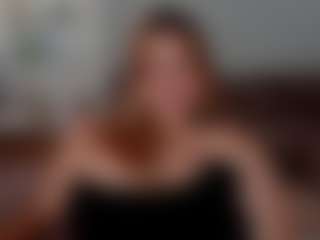 Live cam show with Foxy - Spank Red Hair on fapnchat