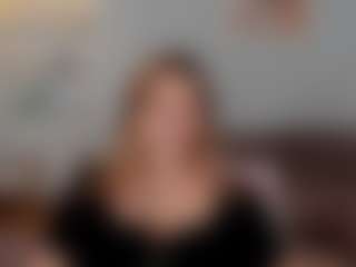 Live cam show with Foxy - Plussize on Hubzter Live
