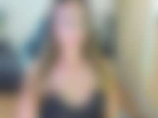 Live cam show with BerryLipss - Muscle on liverealitysex.com