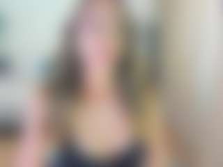 BerryLipss's Live Sex Cam Show