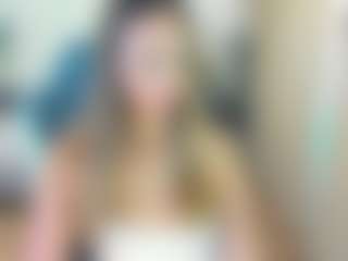 BerryLipss's Live Sex Cam Show