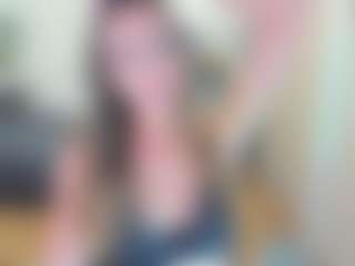 BerryLipss's Live Sex Cam Show
