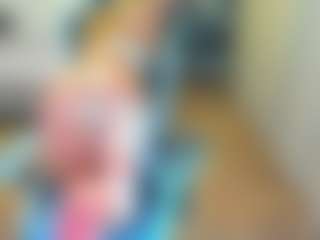 BerryLipss's Live Sex Cam Show