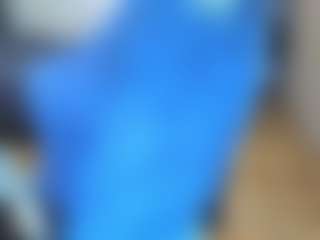 Live cam show with BerryLipss - Public Brown Hair on boobsie.com