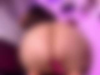 Live cam show with GINEBRA - Ride Torso on StripNow