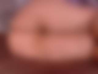 Live cam show with GINEBRA - Facial on Camsoda