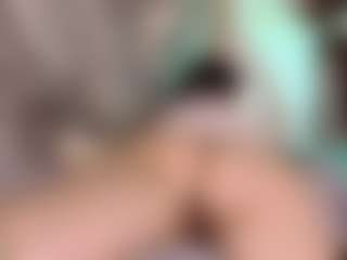 Live cam show with GINEBRA - Facial on Camsoda