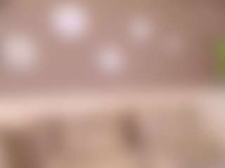 Live cam show with irisreid - Striptease on SquirtSoMuch