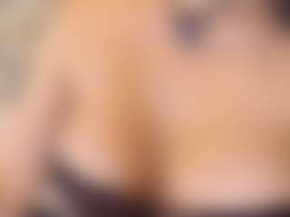 Live cam show with irisreid - Average on Soda Cam
