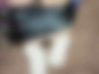 MiniNatalie's Live Sex Cam Show