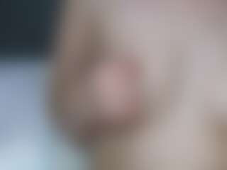 SophieWild1's Live Sex Cam Show