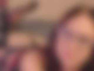 aprilfarrowyy's Live Sex Cam Show