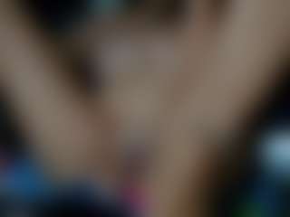 Live cam show with Bunny-Glow - Granny on TottyGirls