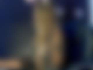 Live cam show with Bunny-Glow - Middle Aged on chickslive.net