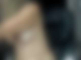 Live cam show with Bunny-Glow - Middle Aged on madthumbs
