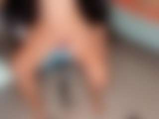 Live cam show with Bunny-Glow - Granny Blonde Hair on fapnchat
