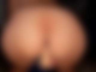 Live cam show with Bunny-Glow - Granny Blonde Hair on Camsoda