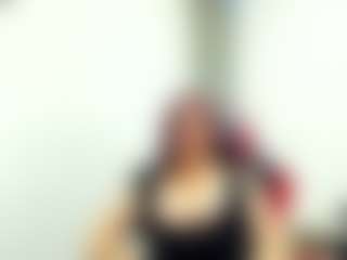 Live cam show with chantalvedette - Mature MILF on Fling VIP Chat
