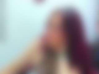 Live cam show with chantalvedette - Granny on Camming Site