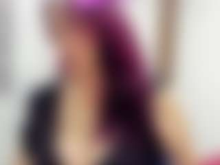 Live cam show with chantalvedette - Smoking on Milfs Live