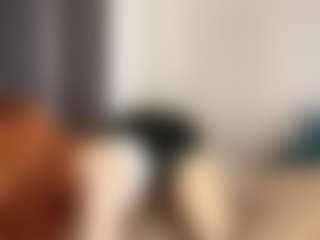 Live cam show with Tanesha - Handjob on Fling VIP Chat