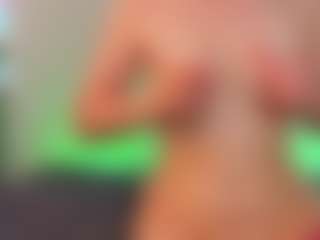 Oliviakis's Live Sex Cam Show