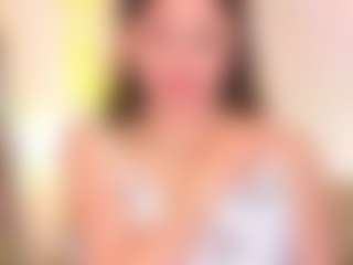 Live cam show with Oliviakis - Tongue on Cam Slut