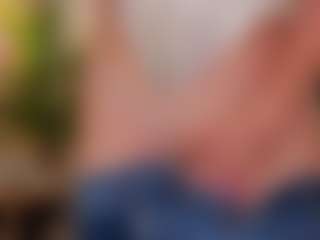 Live cam show with Oliviakis - Oil on boobsie.com