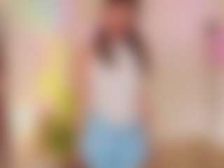 Live cam show with Oliviakis - Nipple Piercings on Dare Cams