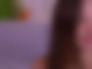 Live cam show with Oliviakis - Pm on Camsoda