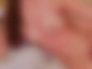Live cam show with Oliviakis - Pm on StripNow