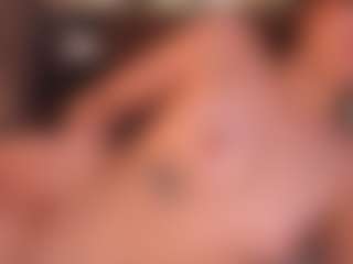 Live cam show with Oliviakis - Little on Streamer API