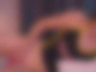 Live cam show with Oliviakis - Moan on Camming Site