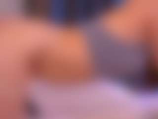 Live cam show with Oliviakis - Oil on LiveSexCams6