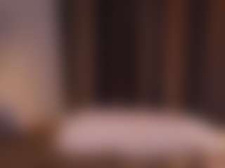 Live cam show with Oliviakis - Facial on Camsoda