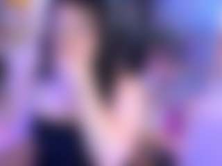 Live cam show with Zarath-Tf - Smoking on Milfs Live