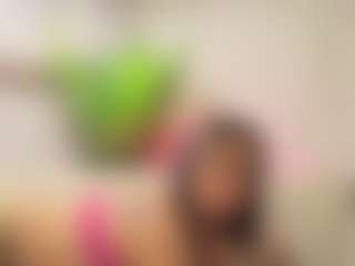 Live cam show with Amy_Bowie - Nipple Piercings on boobsie.com